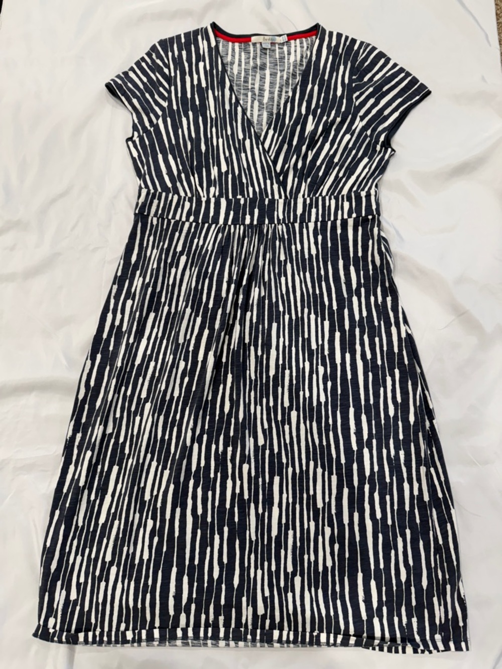 Boden Women's Slate and White Patterned Wrap Dress—US 12 Long
